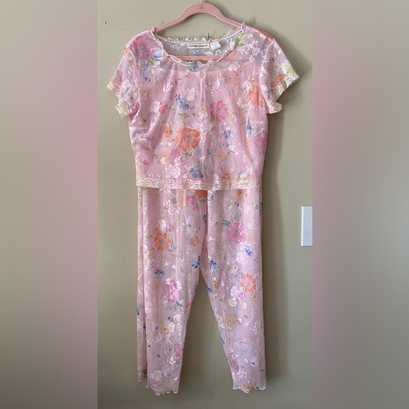 Vintage Victoria’s Secret Floral Pink Pajamas L - Picture 1 of 10